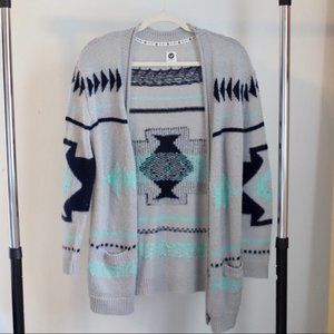 Roxy Gray and Blue Aztec Patterned Sweater